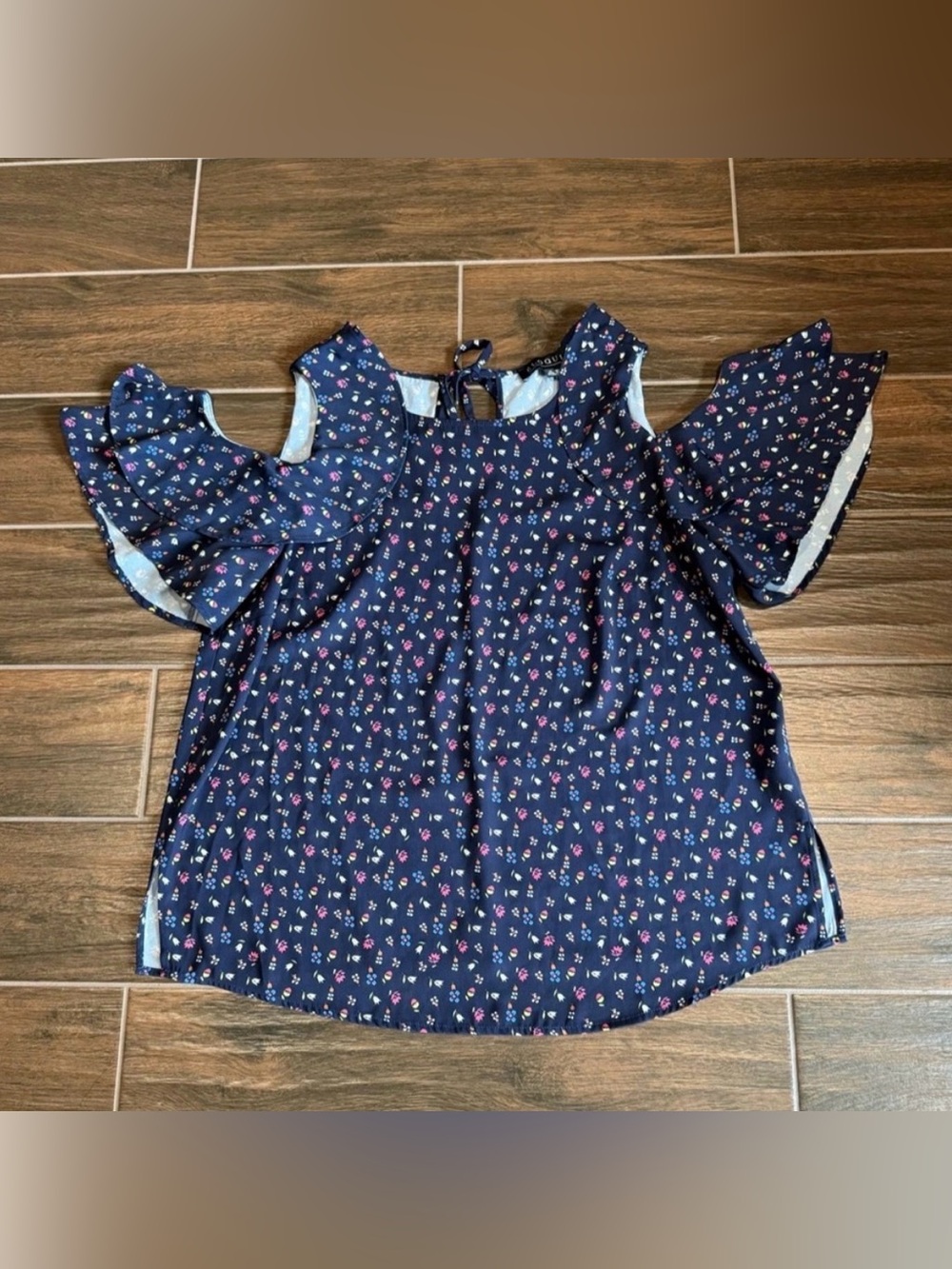 Eloquii Cold Shoulder Floral Top Size 14 Blue